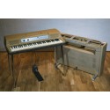 Wurlitzer 200 Stage with Bottom Speaker Combo